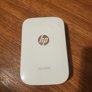 NEW!!!! HP Sprocket Digital Instant Photo Printer 1st Edition White